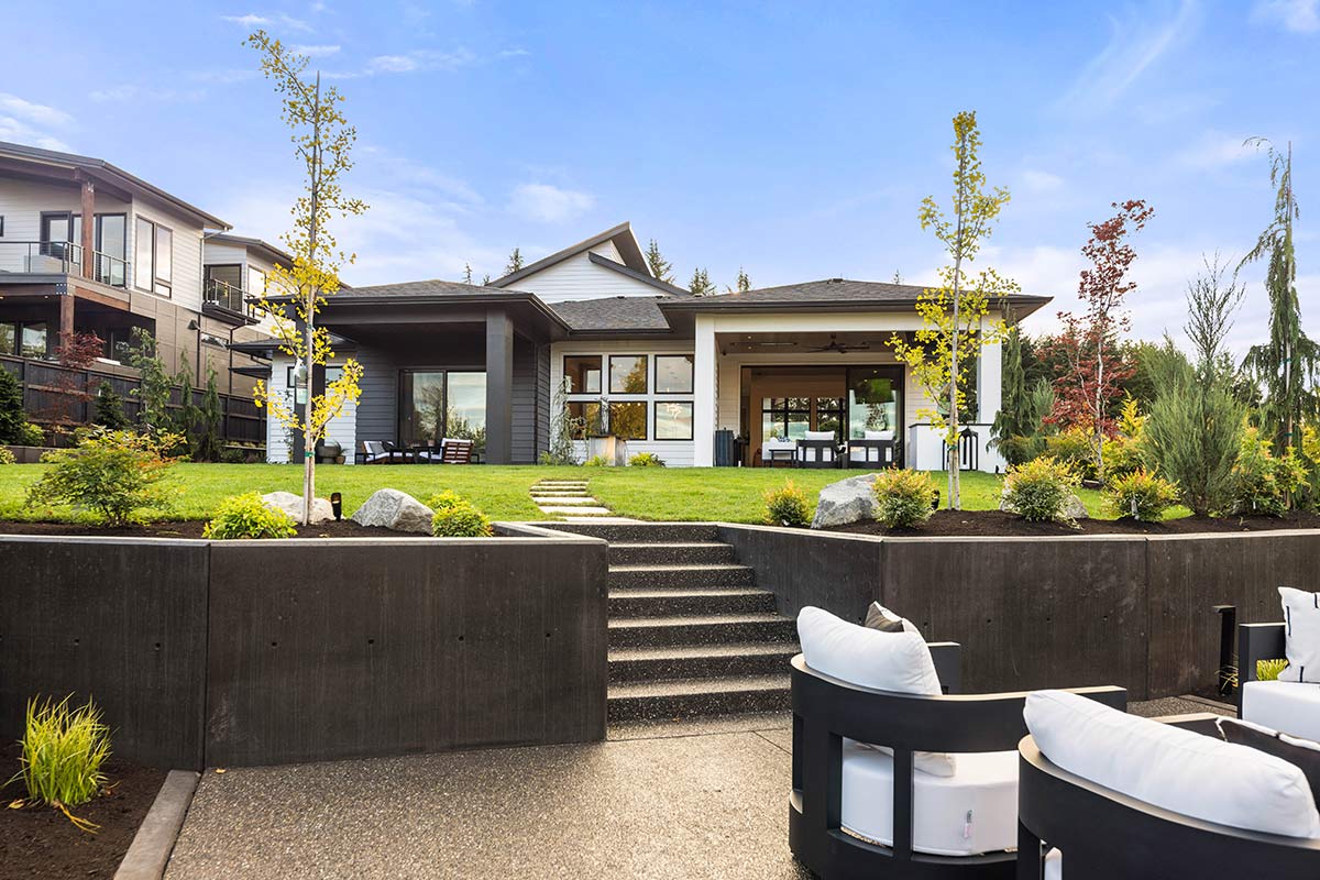 Why Multi-Generational Luxury Living is a Popular Choice